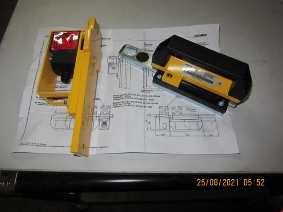 Used Euchner Safety switch, latch for Sale (Auction Premium) | NetBid Industrial Auctions